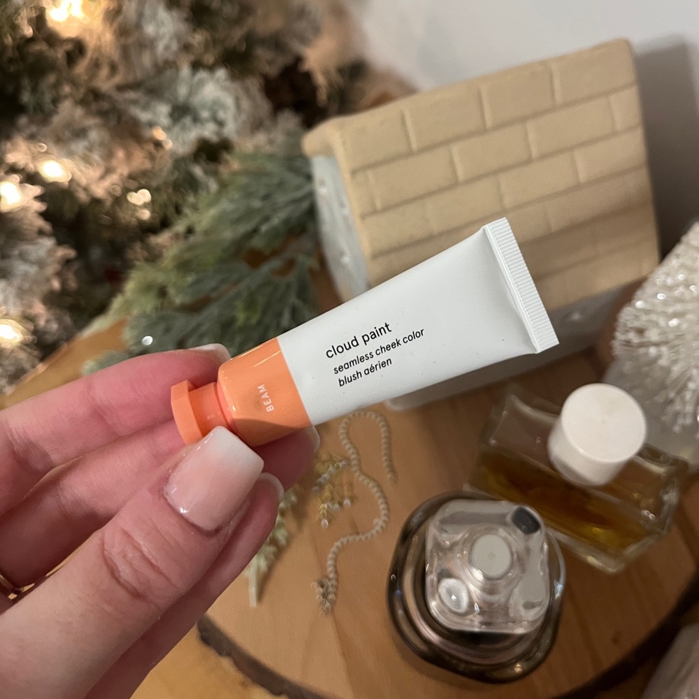 NEW glossier cloud paint- Beam